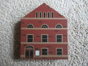 1985 Cat's Meow Village Opera House Series III RETIRED - Picture 1 of 2