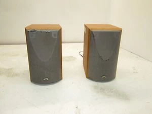JVC SP-UXV5 Bookshelf Speaker Pair - Damaged - Picture 1 of 4
