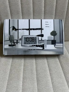 WallarGe Atomic Clock with Indoor Temperature and Humidity,Self-Setting Digital - Picture 1 of 12