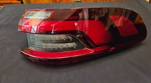 OEM 2019-2022 BMW X5 LEFT TAILLIGHT / LAMP #H35A164B304 - Picture 1 of 9