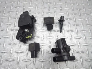 2007 06-07 Suzuki GSXR 600 GSXR600 STVA Throttle Air Temp MAP Sensor Valve Lot - Bild 1 von 15