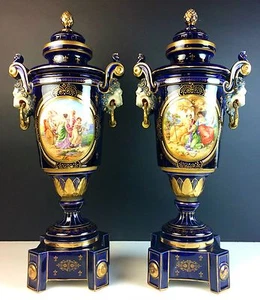 PAIR OF GREAT VIENNA STYLE PORCELAIN VASES. COBALT BLUE. VIENNA(?). XIX-XX - Picture 1 of 1