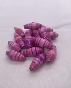 Rosa und lila Papierperlen für Schmuck & Basteln, Perlenzubehör - Bild 1 von 3