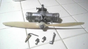 Vtg Twin .60 RC Engine with Champion VR-2 Spark Plugs, Connecting Rod, & Points - Picture 1 of 3