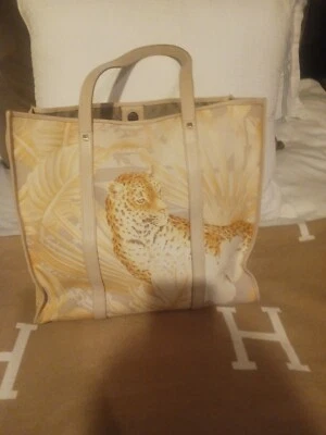 Bolsa tote feminina Salvatore Ferragamo - Imagem 1 de 4