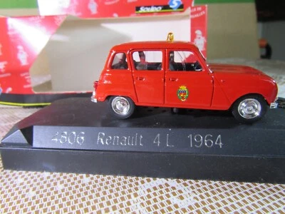 Solido 4806 Renault 4L R4 Firefighters 1964 Red 1:43 + Box - Image 1 of 4