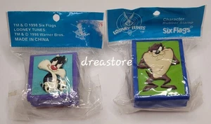 Looney Tunes 1998 Six Flags Stempel Taz und Baby Sylvester Warner Bros Neu - Bild 1 von 6