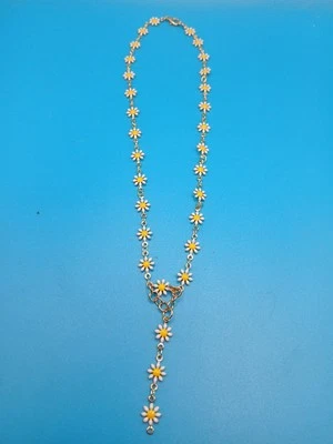 collar gargantilla margarita blanco y amarillo Foto 1 de 4