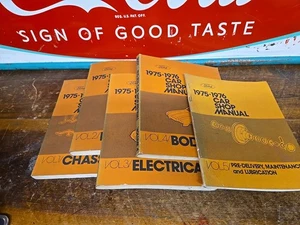 Complete Set of All Five 1975-1976 FORD Car Shop Manuals Good Used Original Set - Picture 1 of 8