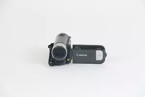 Canon SD XC FS40 Flash Memory Camcorder / Sleek, Ultra-Compact - Picture 1 of 5