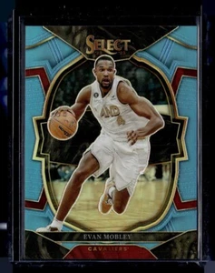 2022-23 SELECT BLU CHIARO/299 CONCOURSE EVAN MOBLEY CAVS - Foto 1 di 1