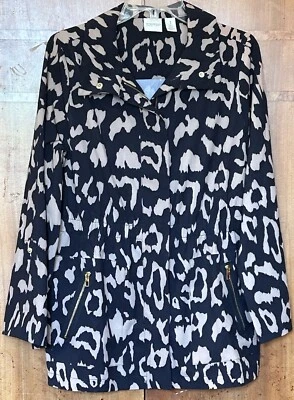 Chaqueta Zenergy By Chico’s Anorak Estampado Animal Talla Mediana, Chico 1 Herrajes Dorados Foto 1 de 4