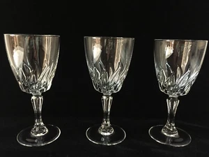 Vasos con tallo de agua flamenco cristal d'arque-Durand - Imagen 1 de 5