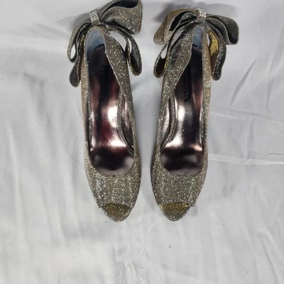 J. RENEE Silver Metallic Heels/Shoes/Pumps with Bow & Rhinestones, Size 7.5M - Image 1 of 4