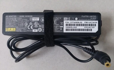 Fujitsu Netzteil A13-065N3A Reisenetzteil AC Adapter Laptop Notebook 19V 3,42A - Bild 1 von 4