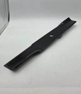SWISHER B32L BLADE. 17" 5/8" RIDER D STYLE - Picture 1 of 7