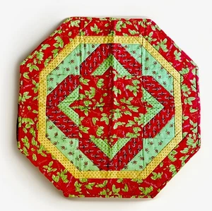 Handcrafted Quilted Table Runner Topper- CHRISTMAS POINSETTIA HOLLY CANDY CANE - Picture 1 of 5