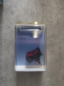 Brand New in Box Red Lamp Rocker Switch CarQuest DS364 Free Shipping - Picture 1 of 4