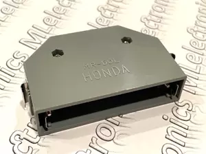 Fanuc Roboter Kunststoffgehäuse Honda Japan MR-50L - Bild 1 von 11