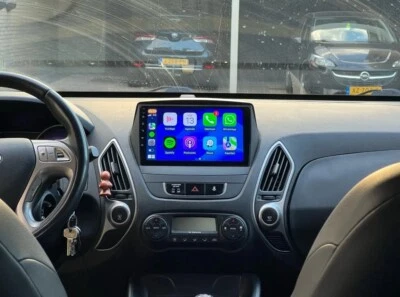 Autoradio Android per Hyundai ix35 Tucson 2009-2015 9" CarPlay Android Auto GPS - Immagine 1 di 4