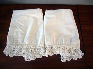Pair of Vintage Cotton Muslin King Pillowcases with hand Crochet Lace Edging - Picture 1 of 3