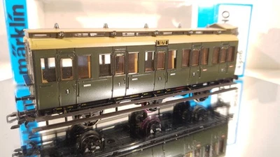 Märklin H0 4206 Abteilwagen KPEV 1.Kl. 1272 AC Kurzkupplung 3-achsig 1:87  - Bild 1 von 4