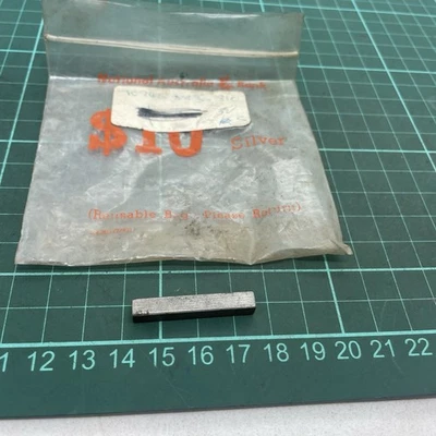 90741-883-810 Genuine Honda Pulley Woodruff Key Yellow Crank Generator GP GX NOS - Image 1 of 4