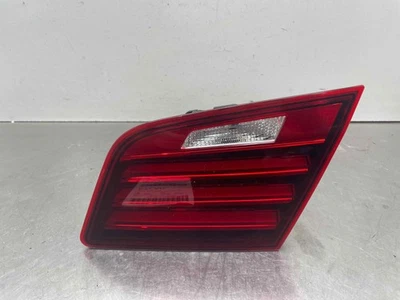 2016 BMW 550i Taillight Lamp Passenger Right Lid RH Assembly OEM 63217306164 Foto 1 de 4