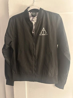 Chaqueta Universal Studios Harry Potter Adulto XS Reliquias de la Muerte Cremallera Completa Foto 1 de 4