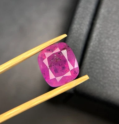 2.85 Cts Natural Sapphire Pink Color Cushion Shape gemstone From Afghanistan - Image 1 of 4