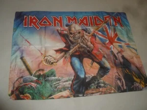 2005 HEAVY METAL KONZERT IRON MAIDEN BAND BANNER GOBELIN FLAGGE 30" X 41" SATIN   - Bild 1 von 8