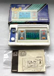 Vintage 1983 Rare GAKKEN - JUMPING BOY - LCD game - (Very Good Condition) - Picture 1 of 19