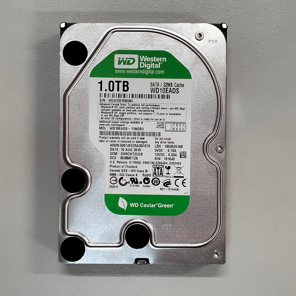 WD Green 1TB 3.5" SATA HDD 5400 RPM 3Gb/s 32MB Cache Hard Drive WD10EADS - Image 1 of 4