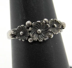 Vintage Signed Montoya 925 Sterling Silver Flower Band Ring SZ 6.5 - Picture 1 of 10