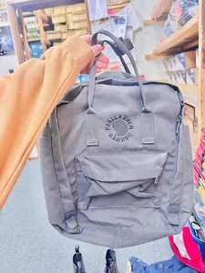 Fjallraven Kanken n. 2 zaini neri nuovi senza etichetta - Foto 1 di 1