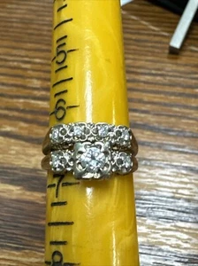 Vintage 14K Yellow Gold Diamond Ring, 1/4 Ct & 6 Accents, 5.1g, Size 6.5 - Picture 1 of 9