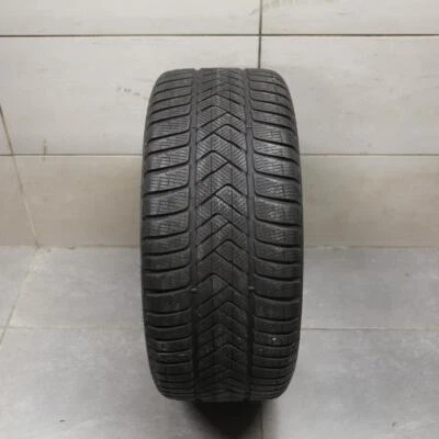 1x Winterreifen Pirelli Sottozero Winter 3 255/40 R18 99V * RSC - Bild 1 von 2