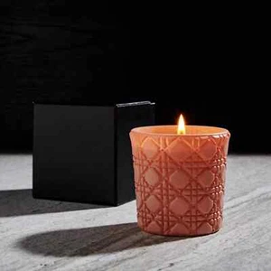 Re-energise Circular Soy Wax Candle, Pink, 145 g - Picture 1 of 5