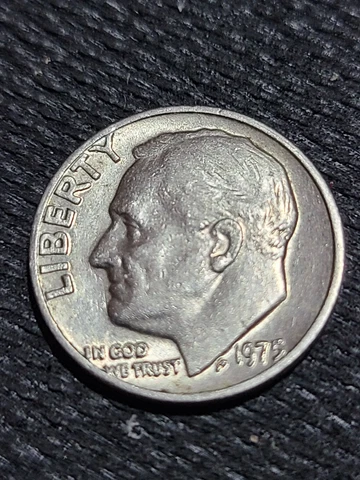 RARE 1975 ROOSEVELT DIME - NO MINT MARK Cover