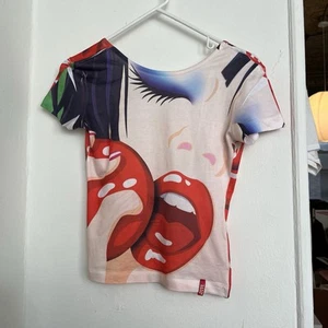 MISS SIXTY vintage Woman Eating Apple Graphic Top Size Small - Picture 1 of 4