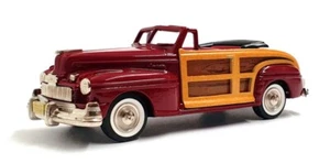 Brooklin 1/43 Scale BRK69 001 - 1946 Mercury Sportsman Woody Conv - Maroon - Picture 1 of 6