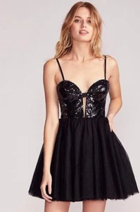 NUOVO FREE PEOPLE Fame & Partners Isabella mini abito taglia 8 US 12 AUS Z189-4 - Foto 1 di 2