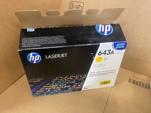 HP 643A Q5952A Yellow Original Toner Laserjet Printer Cartridge Free Post - Picture 1 of 3