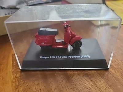 NewRay Vespa 125 T5 Pole Position 1985 - Image 1 of 2