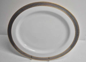 Royal Worcester Serving Platter Contrast Pattern Porcelain Vintage - Picture 1 of 8