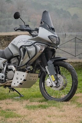 griglia faro honda transalp 650 headlight grill honda transalp 650  - Image 1 of 4