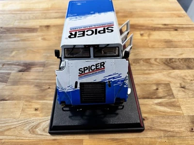 Maisto Hummer H1 Spicer Drivetrain / Chassis Products 1:18 Diecast SUV Car - Image 1 of 3