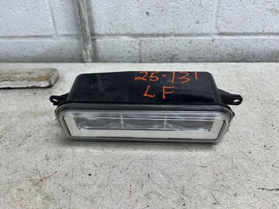 Luz antiniebla lateral izquierda para conductor Toyota Tundra 2024 OEM  Foto 1 de 4