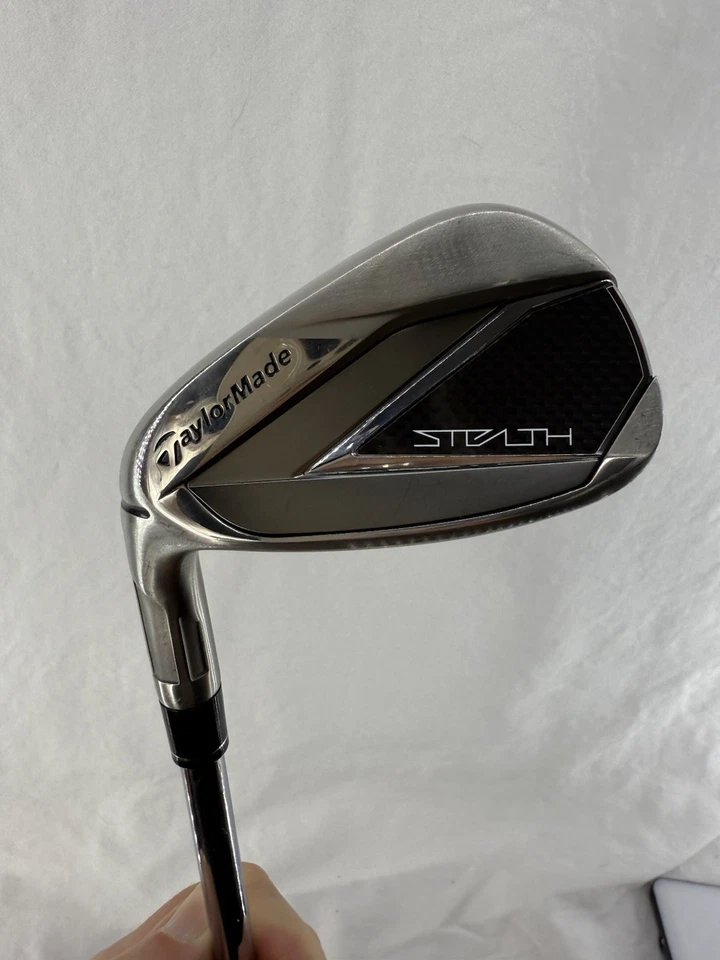 Hierro LH TaylorMade Stealth Single 9 - KBS Max MT 85 acero rígido - Lamkin Foto 1 de 4