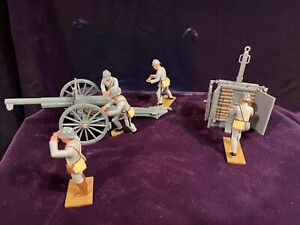 Soldiers Of The World Trophy WWI French 75mm Gun & Caisson Crew Of 5 (2 Box Set)